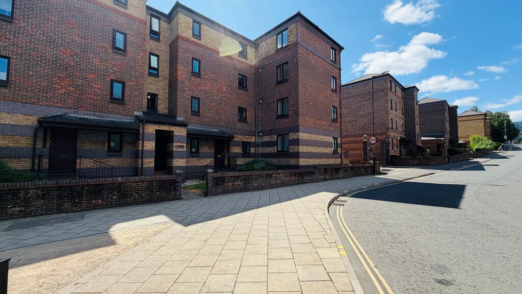 Main image of property: Berlington Court, Bristol, BS1