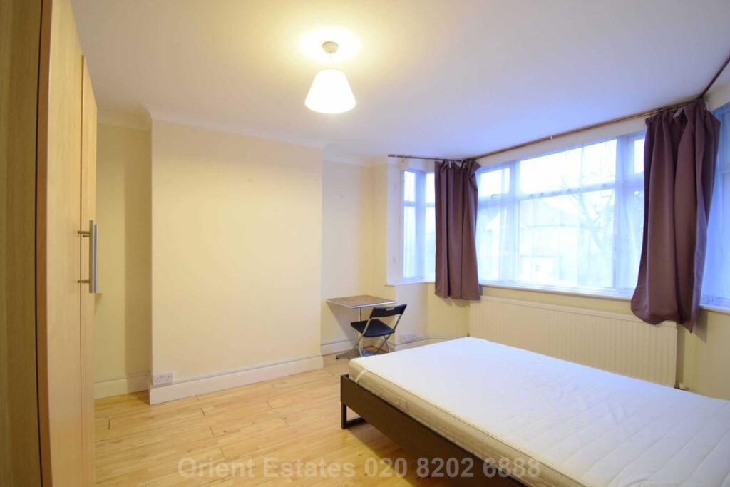 Main image of property: Clovelly Ave, Colindale
