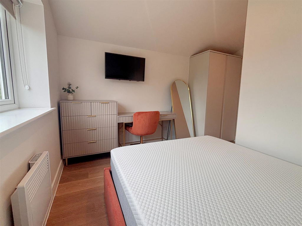 Main image of property: Birdwood Road, Cambridge