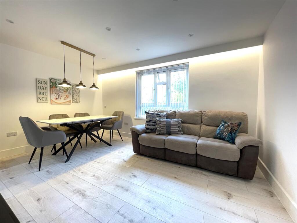 Main image of property: Buckingham Close, London