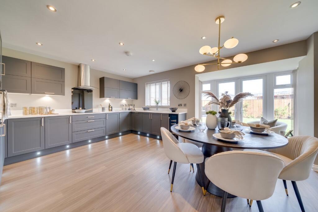 Main image of property: Harworth and Bircotes
DN11 8GT