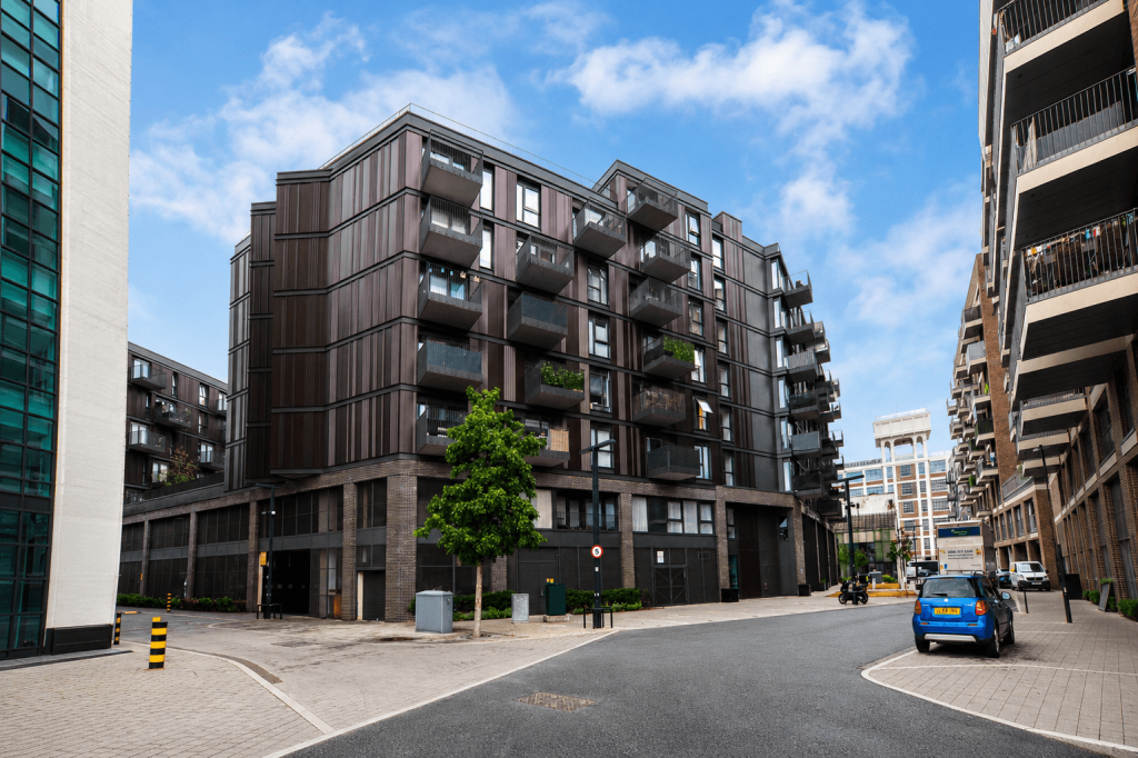Main image of property: Flat 59, Powerhouse Lane, Hayes, UB3 1FN
