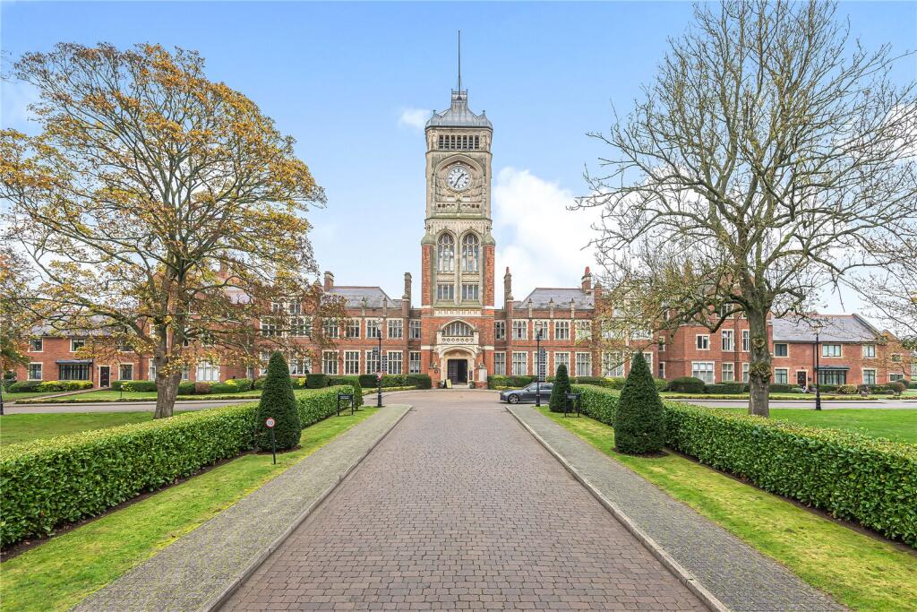 Main image of property: Windsor House, King Edward Place, Bushey, Hertfordshire, WD23