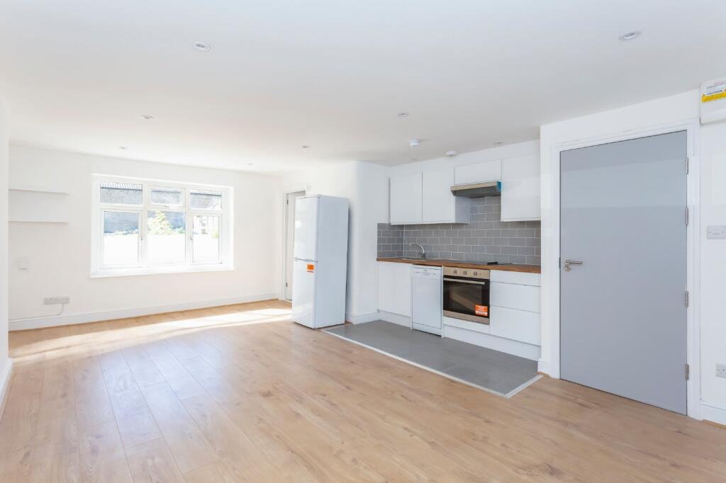 Main image of property: Woodberry Grove, Finsbury Park, N4
