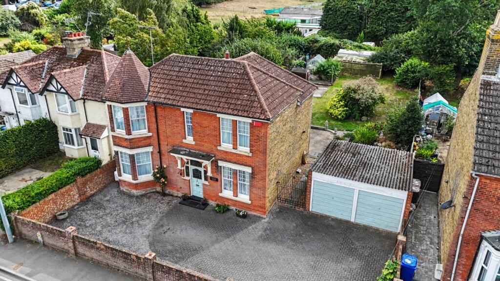 Main image of property: 140-142, Clifton House, High Street, Newington, Sittingbourne, Kent, ME9 7JH