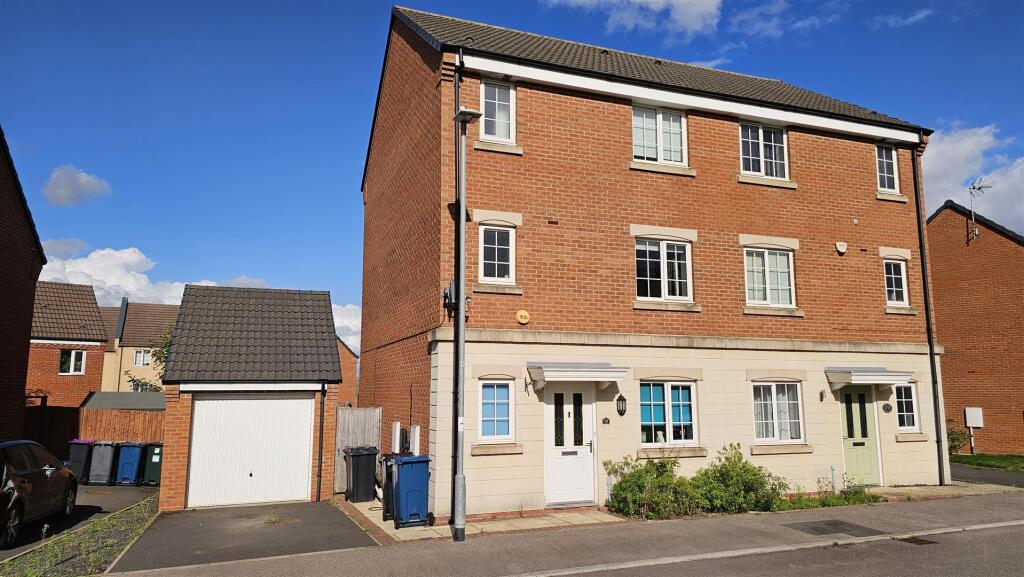 Main image of property: Welland Gardens, Bingham, Nottingham