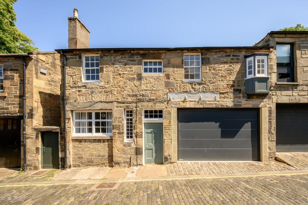 Main image of property: Gloucester Lane, New Town, Edinburgh, EH3