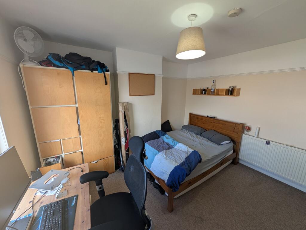 Main image of property: Room, 127 Northville Road