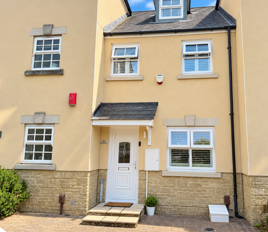Main image of property: TEMERAIRE ROAD, MANADON PARK, IMMACULATELY PRESENTED TWO DOUBLE BEDROOM HOME STUNNING INTERIOR TWO PARKING SPACES