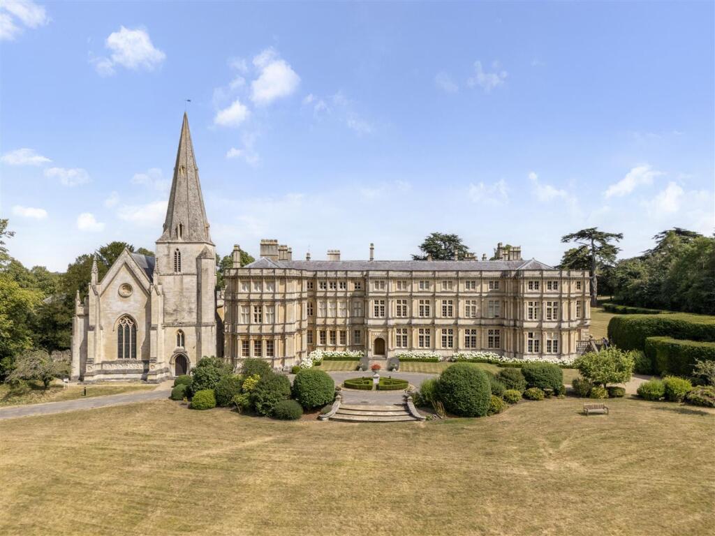 Main image of property: Sherborne, Gloucestershire