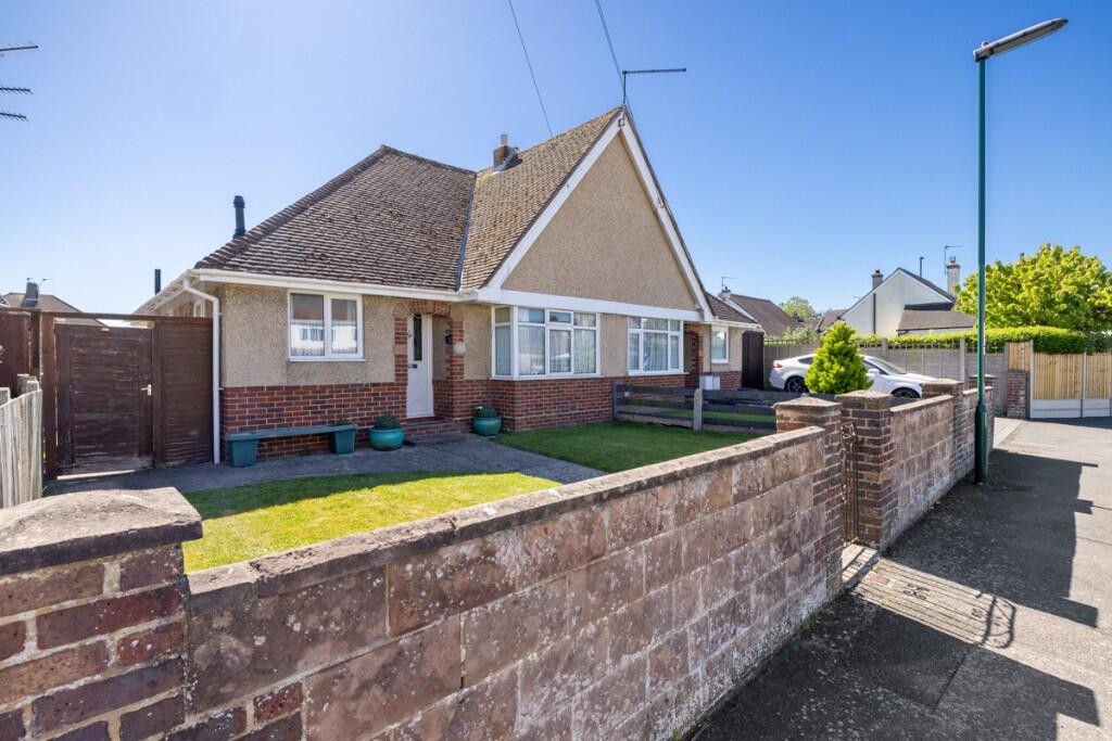 Main image of property: Mansfield Road, Bognor Regis, West Sussex, PO22