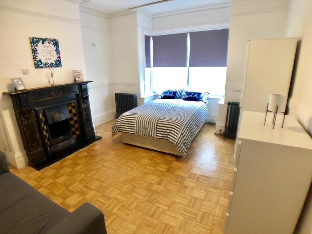Main image of property: London Road, Luton, Bedfordshire, LU1