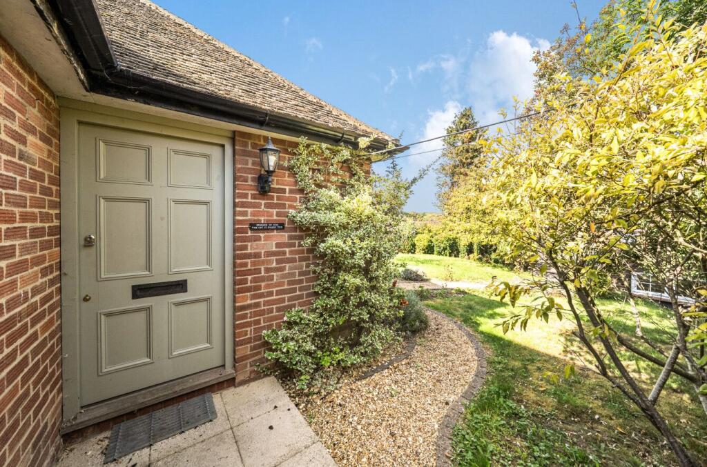 Main image of property: Manor Rise, Anna Valley, Andover, SP11 7LS