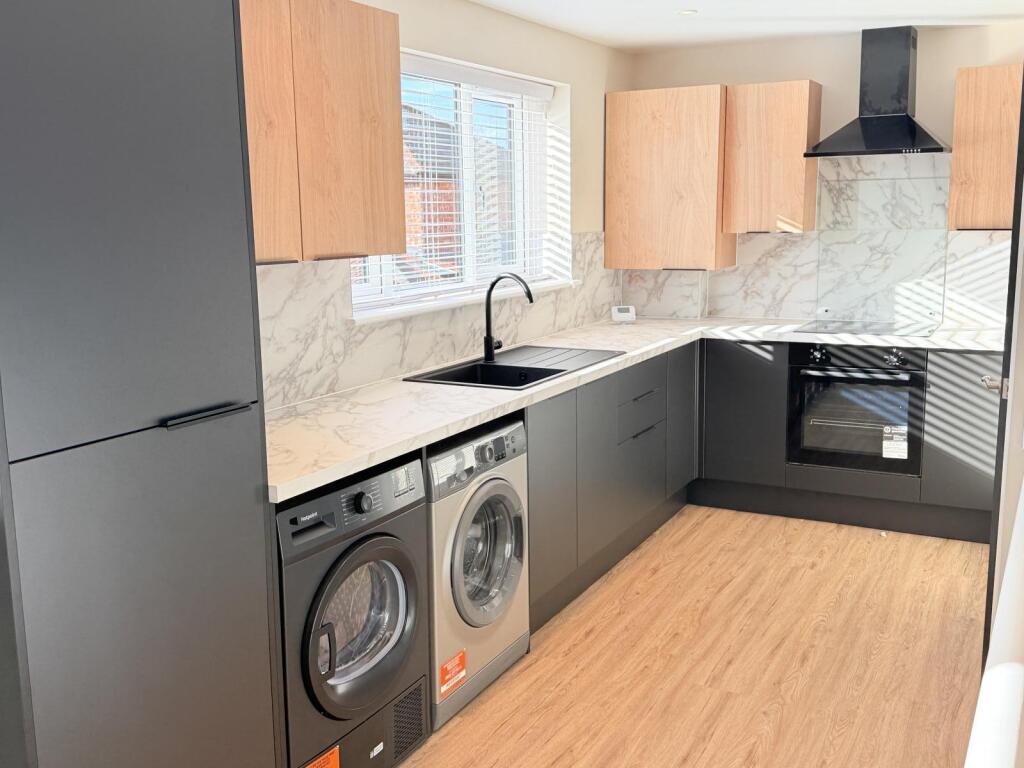 Main image of property: Flat 2, 3A Manor Road, M43