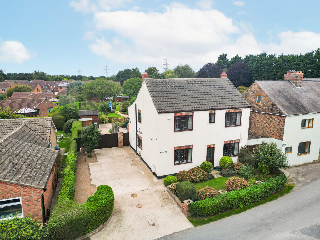 Main image of property: Northlynn, Low Street, Carlton, DN14 9
