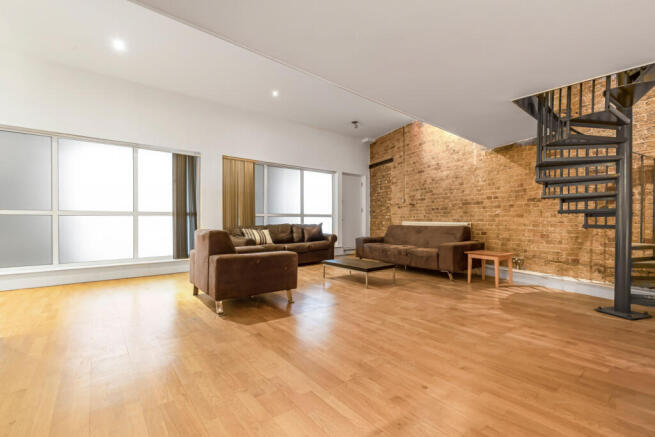 Michael Charles-Flat 8  Gowers Walk-11