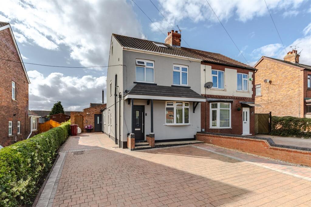 Main image of property: Messingham Road, Scunthorpe