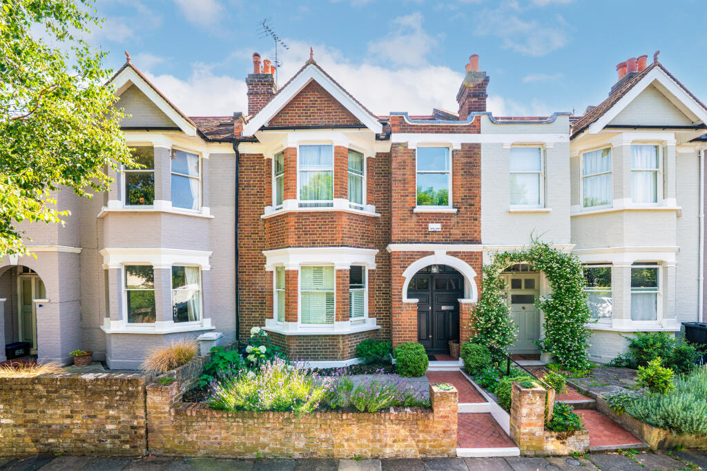 Main image of property: Martindale, East Sheen, London