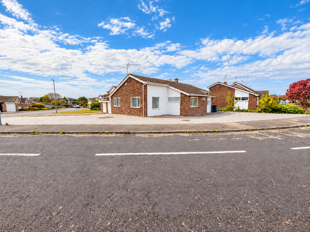 Main image of property: Gatefield Close, Walton On The Naze, Essex