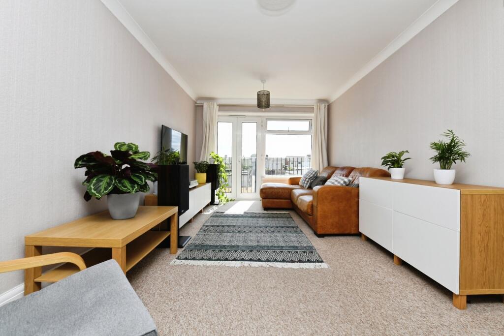 Main image of property: Essex Close, RAYLEIGH, Essex, SS6