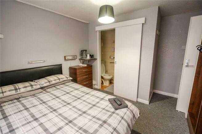 Bedroom (2)