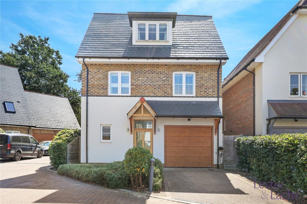 Main image of property: Chigwell Grange, Chigwell, Essex, IG7