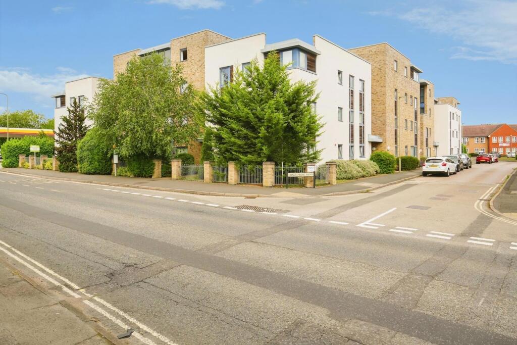 Main image of property: London Road, Bicester, Oxfordshire, OX26