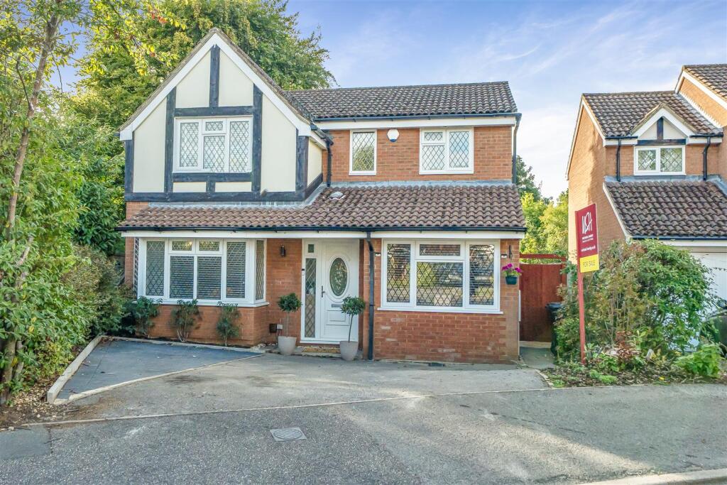 Main image of property: Waverley Way, Wokingham, Berkshire, RG40 4YD