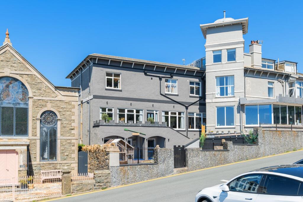 Main image of property: Marine Crescent, Criccieth, LL52