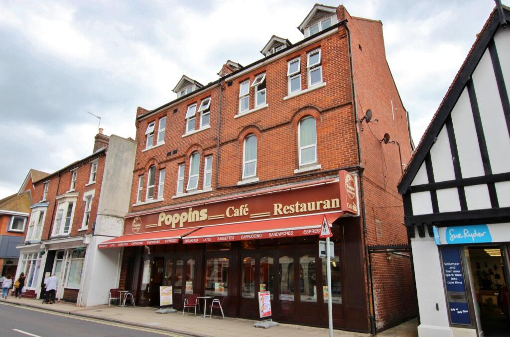 Main image of property: NORTH STREET - HAVANT - UNFURNISHED