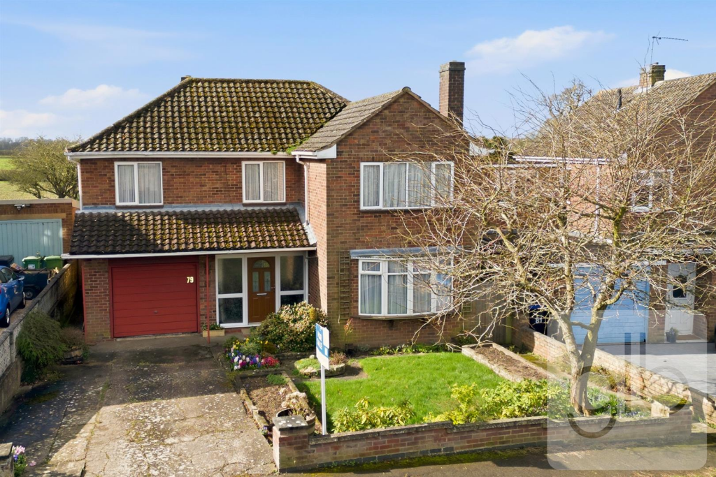 Main image of property: Rounds Hill, Kenilworth
