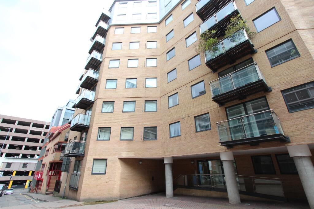 Main image of property: Merchants Place, Reading, RG1