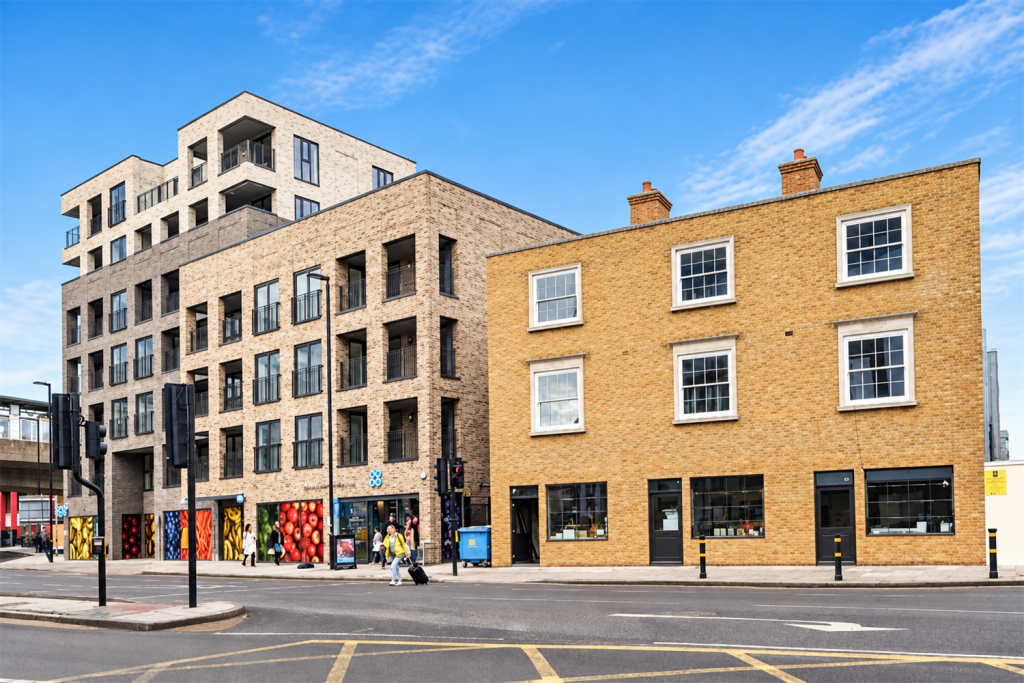 Main image of property: 43 Deptford Bridge, SE8