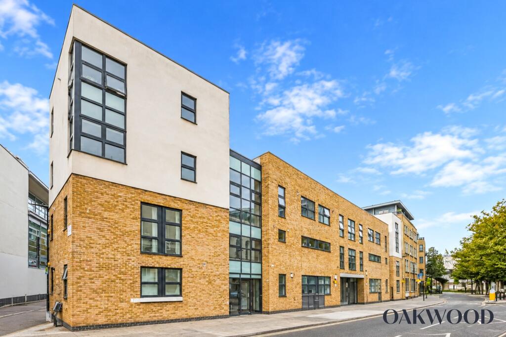 Main image of property: Reading Lane, London, E8