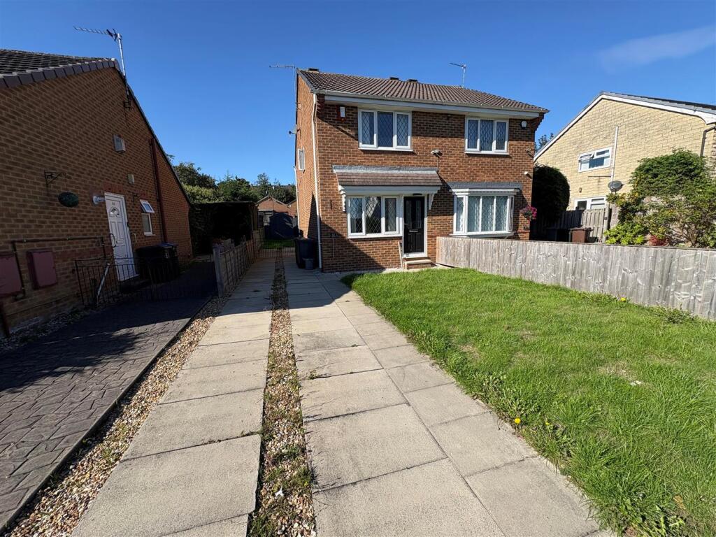 Main image of property: Hazelcroft, Eccleshill, Bradford