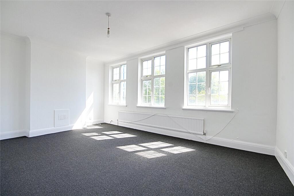 Main image of property: Avenue Parade, Ridge Avenue, London, N21