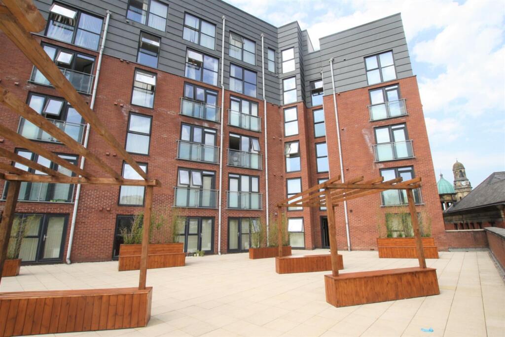 Main image of property: Zenith, 365 Chapel Street, Salford