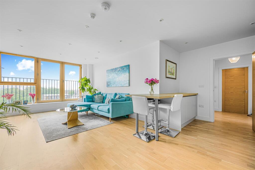 Main image of property: Riverside View, Temple Street, Keynsham