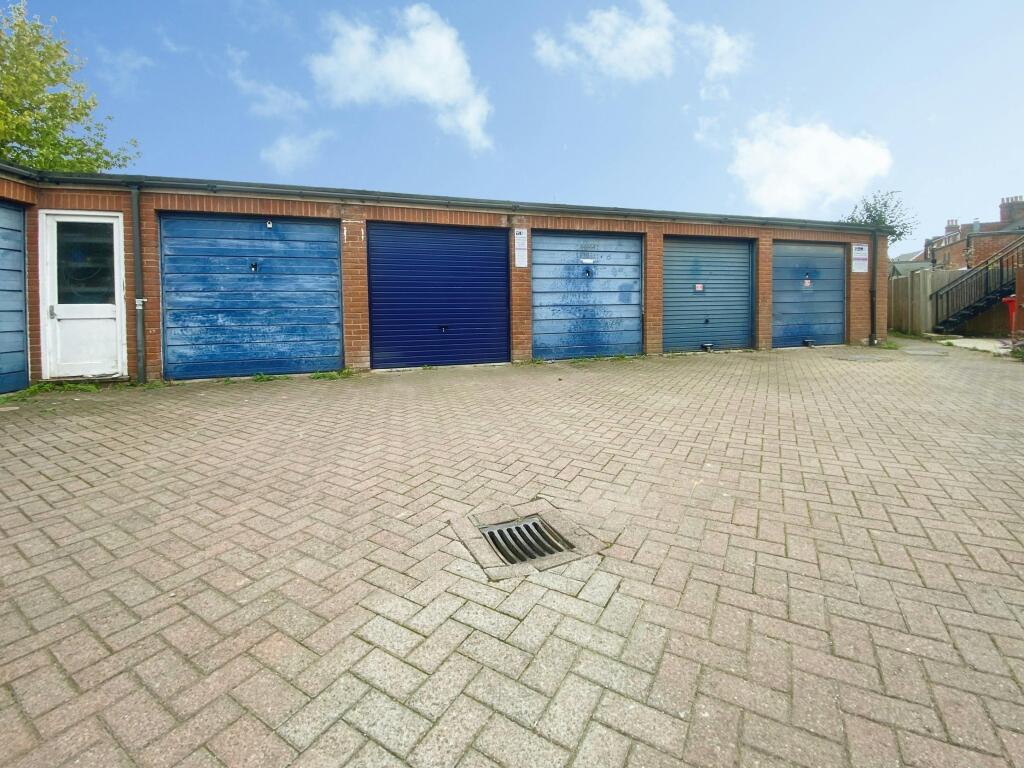 Main image of property: Five Garages and Forecourt, Short Street, Caversham, Reading, RG4 8JB