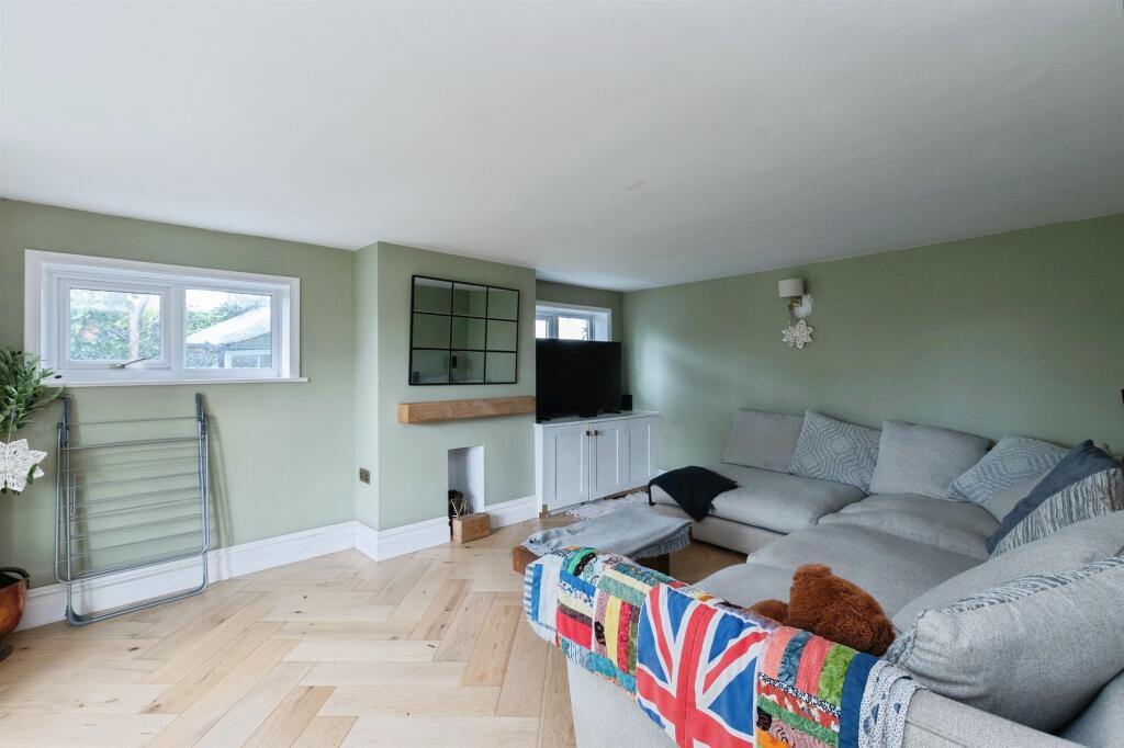Main image of property: Alderholt Road, Sandleheath, Fordingbridge