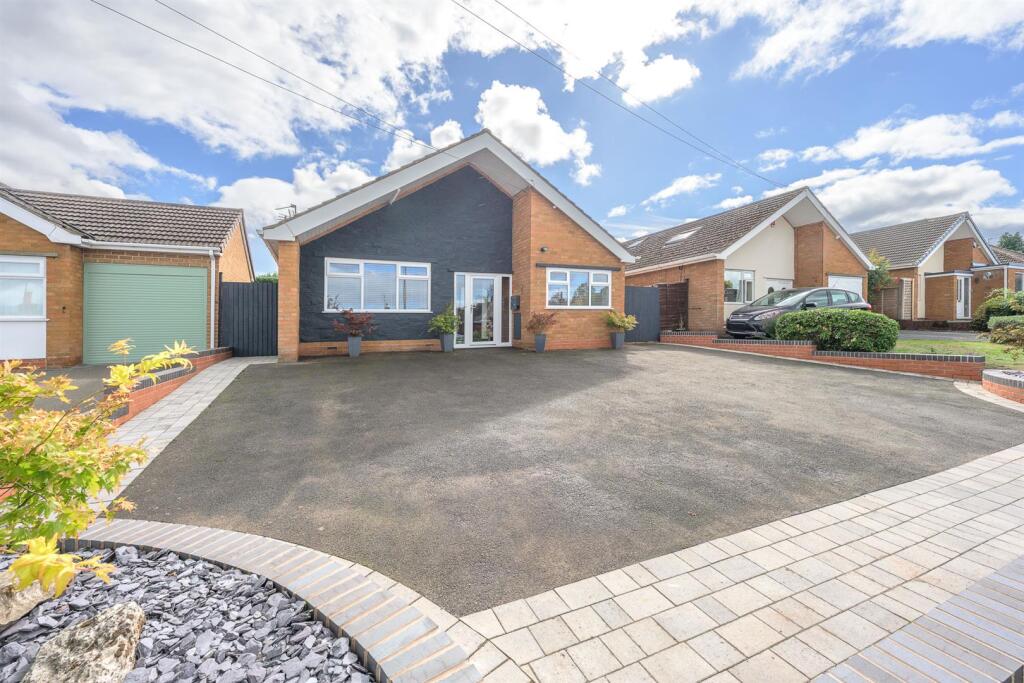 Main image of property: Hungerford Road, Stourbridge, DY8 3AB