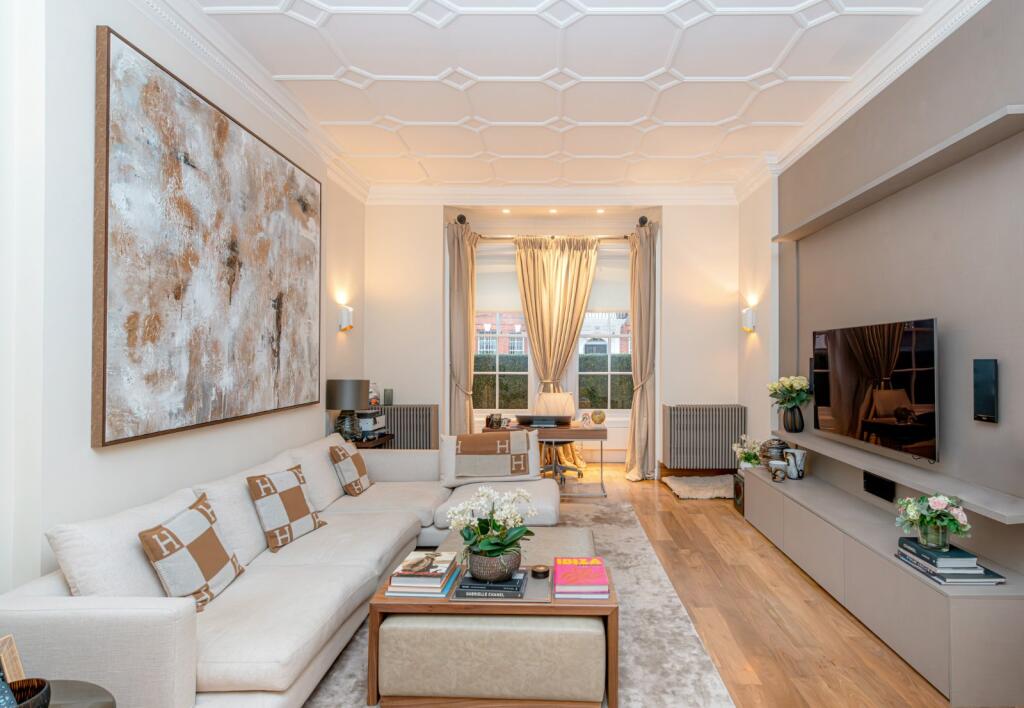 Main image of property: Green Street, London, W1K