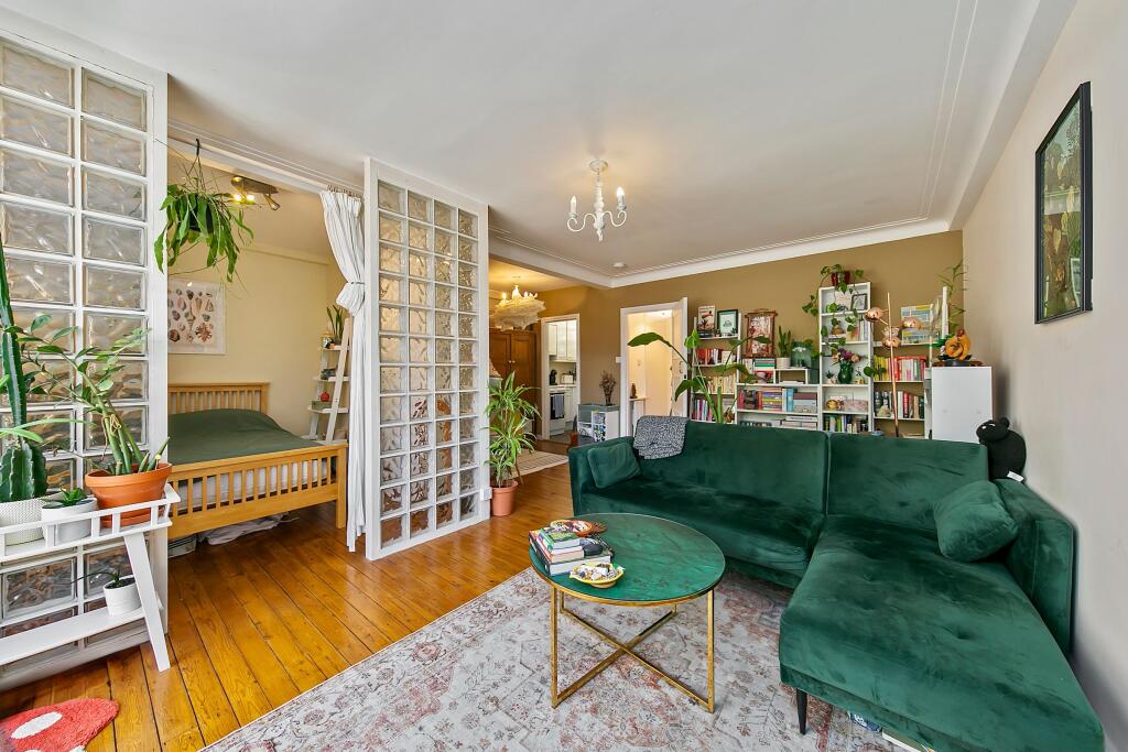 Main image of property: Lichfield Court, Sheen Road, Richmond