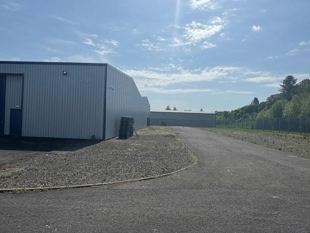 External 3.jpg