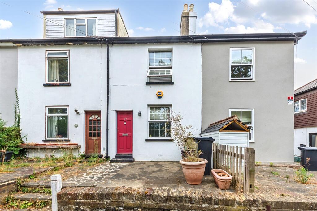Main image of property: Worlds End Lane, Green Street Green