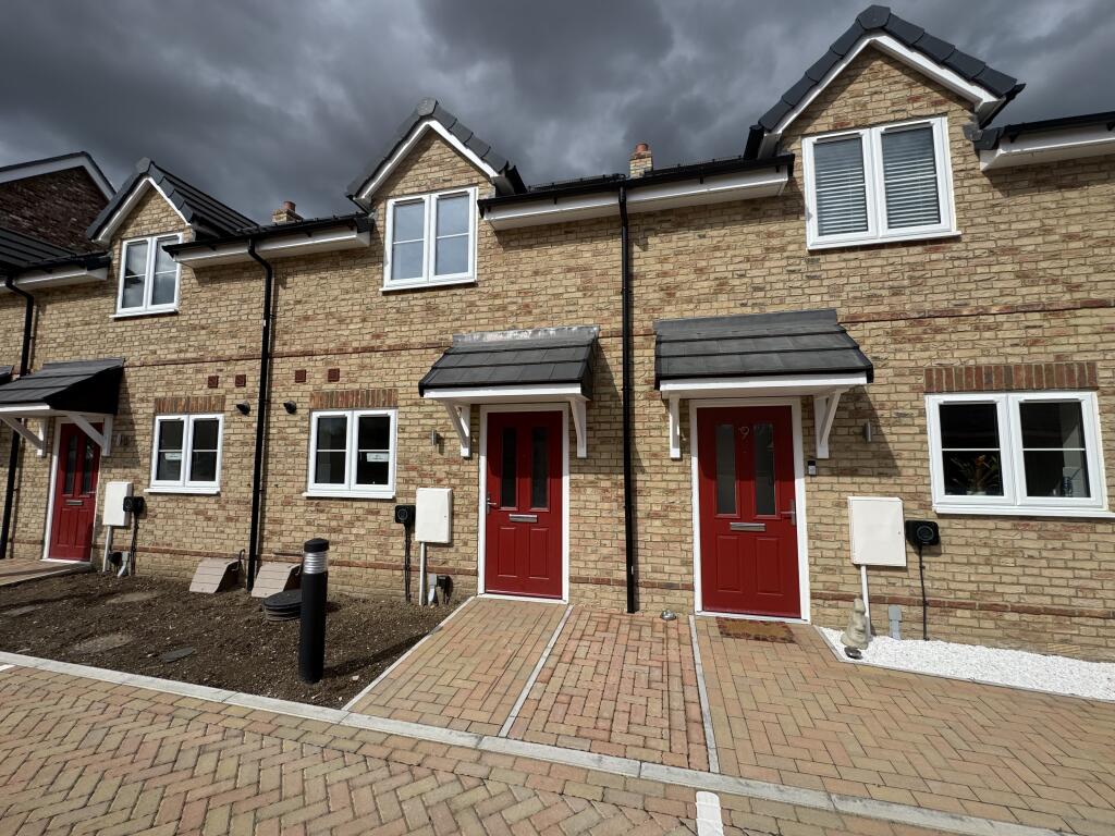 Main image of property: Scocles Farm, Scocles Road, Minster-on-sea, Kent