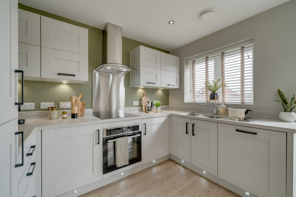 Main image of property: Watnall Road, 
Hucknall, 
NG15 6WQ