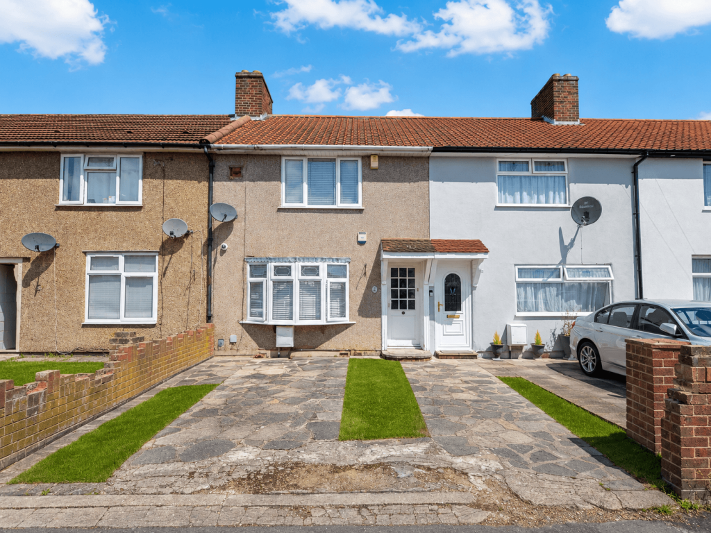 Main image of property: Dagenham, RM9