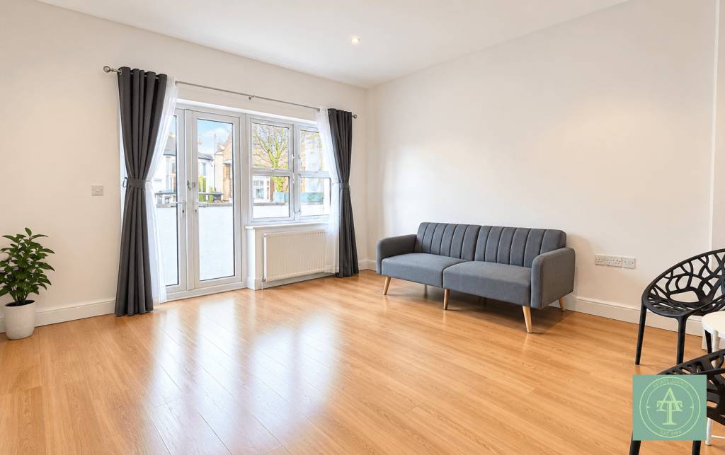 Main image of property: Park Road, Southgate, London, N14