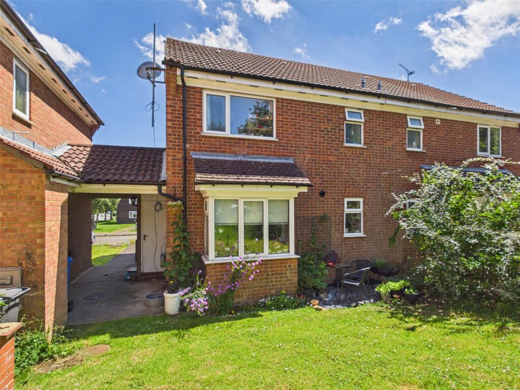 Main image of property: Brambleside Court, Kettering, Northamptonshire, NN16